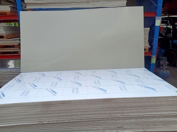 Tấm nhựa PP Trung Quốc